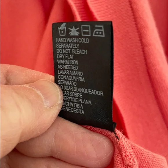 Perceptions Women's Scalloped Coral Shrug - Picture 4 of 7